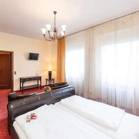 An Der Oper 3* Дюссельдорф