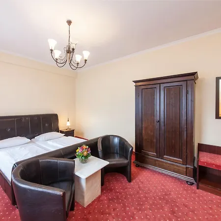 An Der Oper Hotel
