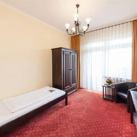 An Der Oper Hotel 3*