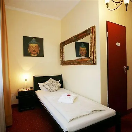 An Der Oper Hotel