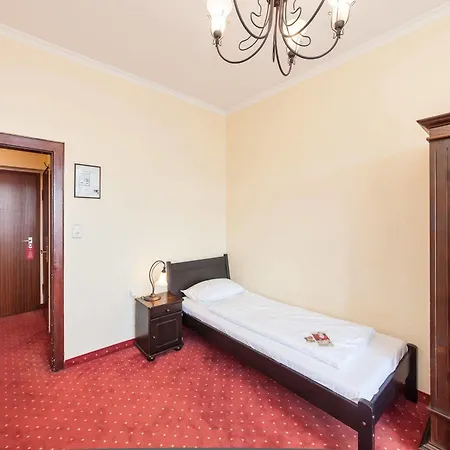 An Der Oper Hotel